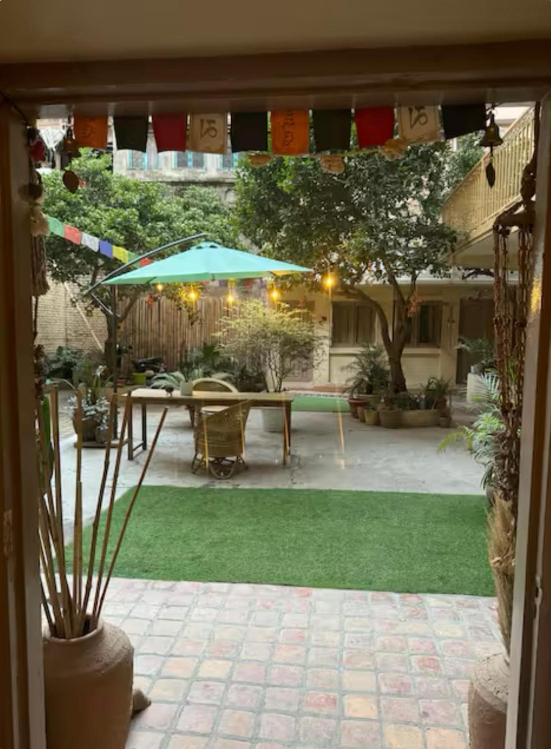 דירות קטמנדו The Melo Pomelo Courtyard. מראה חיצוני תמונה