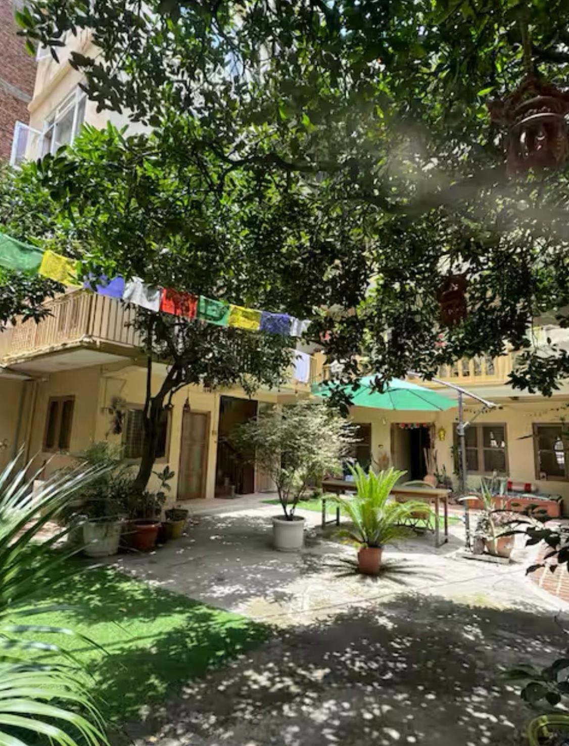 דירות קטמנדו The Melo Pomelo Courtyard. מראה חיצוני תמונה